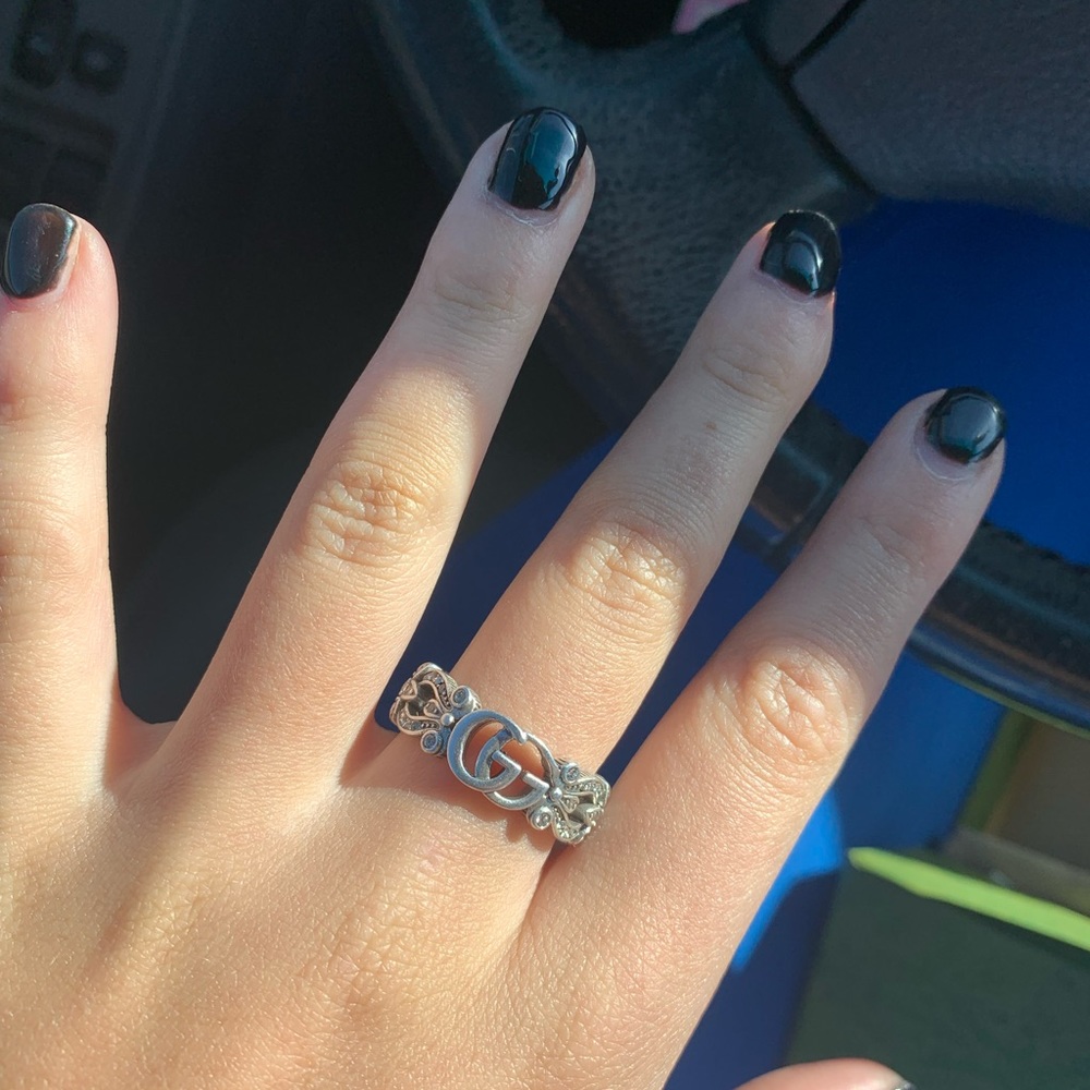 Gucci silver ring